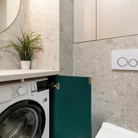 Stylowy W Gdansku Blisko Plazy Silownia I Parking By Renters Apartamento *